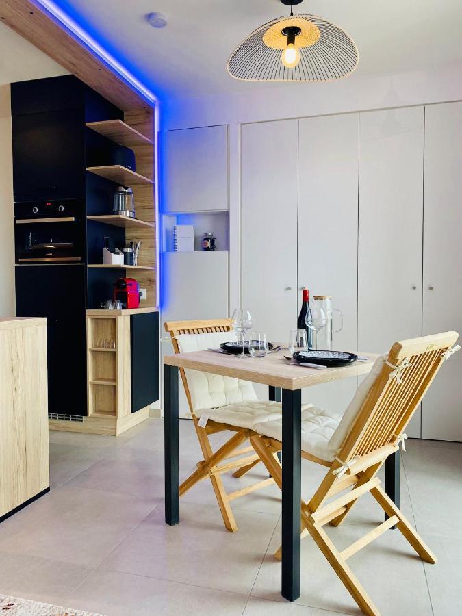 Studio Bel Mod Mont D'Or - Belvedere Moderne Lyon Ngoại thất bức ảnh