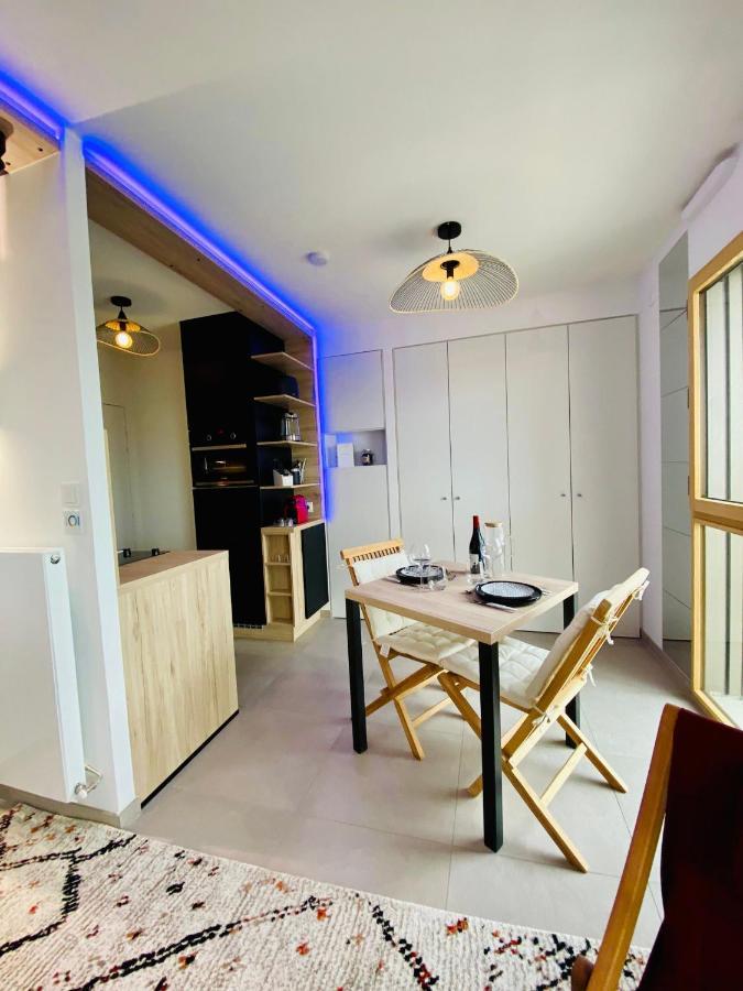 Studio Bel Mod Mont D'Or - Belvedere Moderne Lyon Ngoại thất bức ảnh