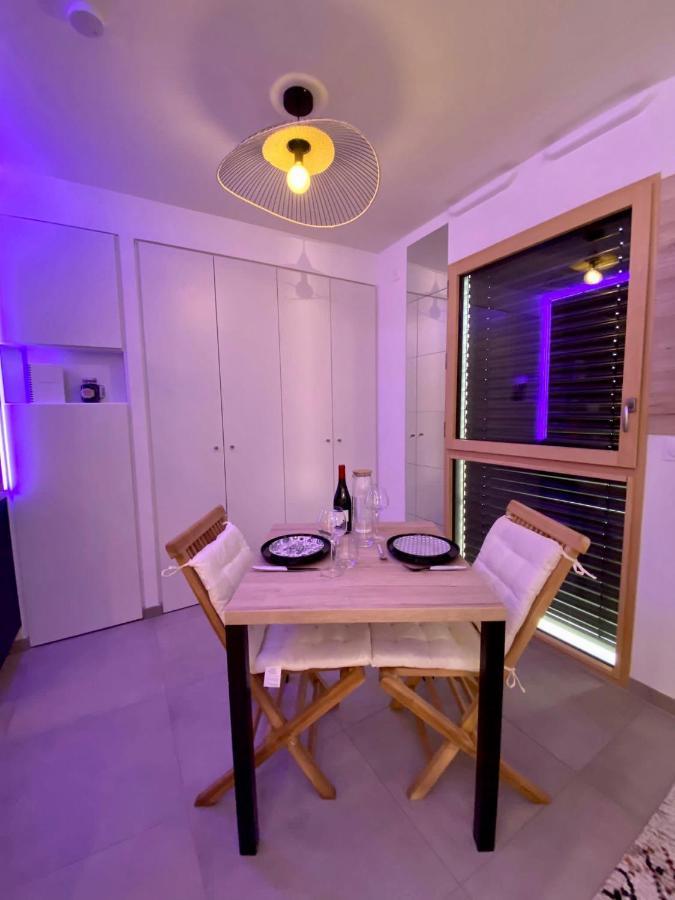 Studio Bel Mod Mont D'Or - Belvedere Moderne Lyon Ngoại thất bức ảnh