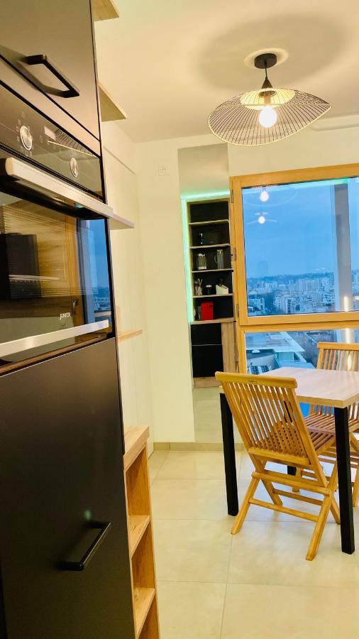 Studio Bel Mod Mont D'Or - Belvedere Moderne Lyon Ngoại thất bức ảnh