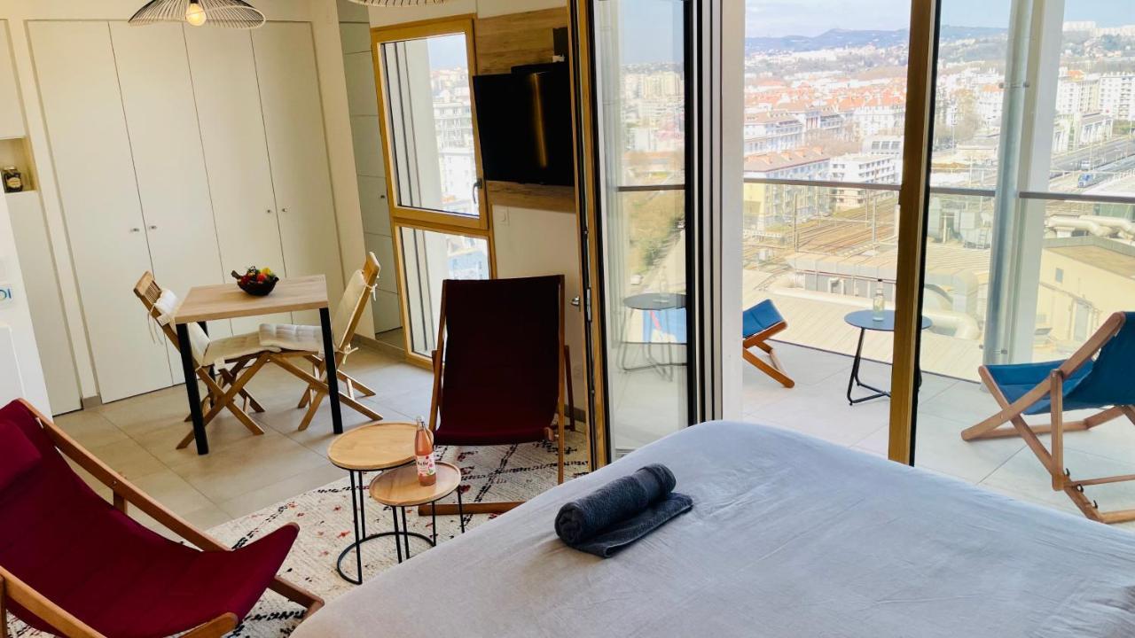Studio Bel Mod Mont D'Or - Belvedere Moderne Lyon Ngoại thất bức ảnh
